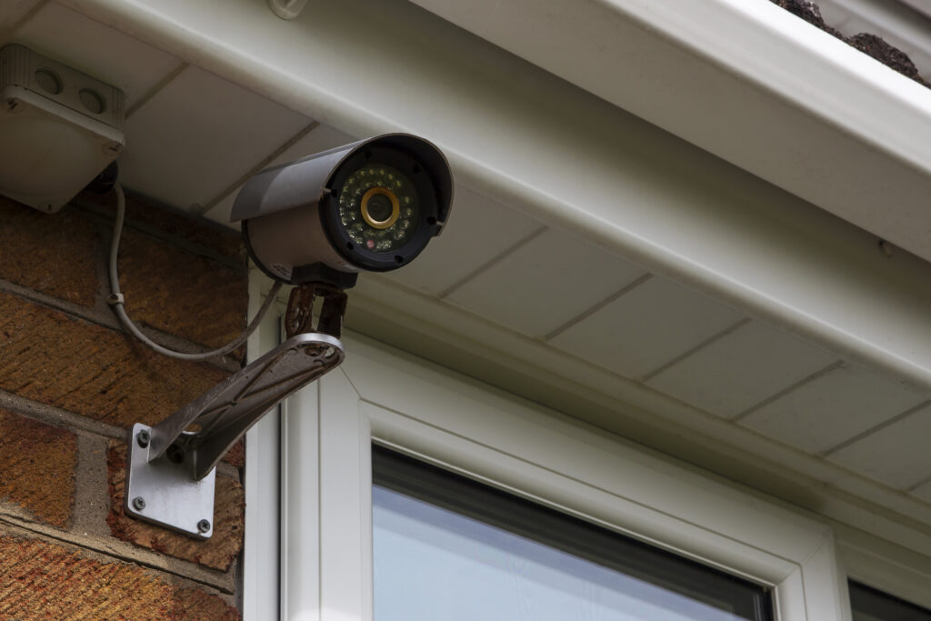 How Home Security Helps When Kids Are Home Alone After School